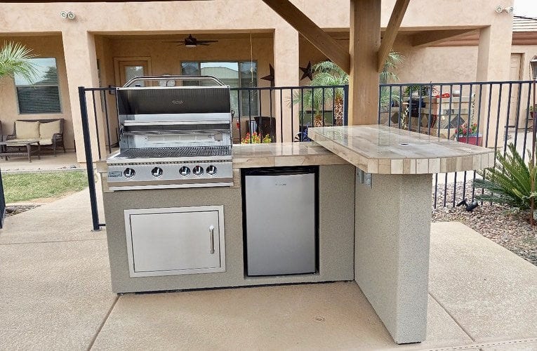 KoKoMo Grills Aspen 5'6" With 6' Bar Outdoor Kitchen BBQ Island Grill