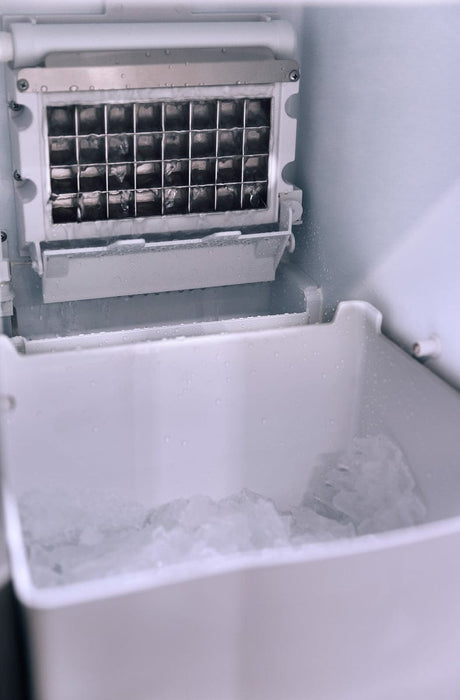 Summerset 15" UL Outdoor Rated Ice Maker w/Stainless Door - 50 lb. Capacity | IM-15