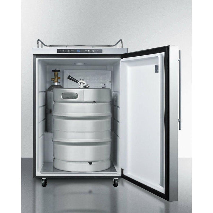 Summit 24 in. Wide Outdoor Kegerator with 5.6 cu. ft. Capacity, Automatic Defrost, Digital Thermostat - SBC635MOS7NK